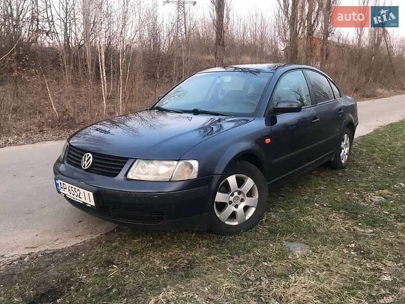 Volkswagen Passat (1998)