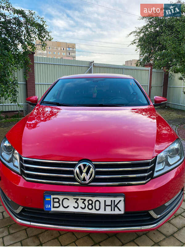 Volkswagen Passat (2013)