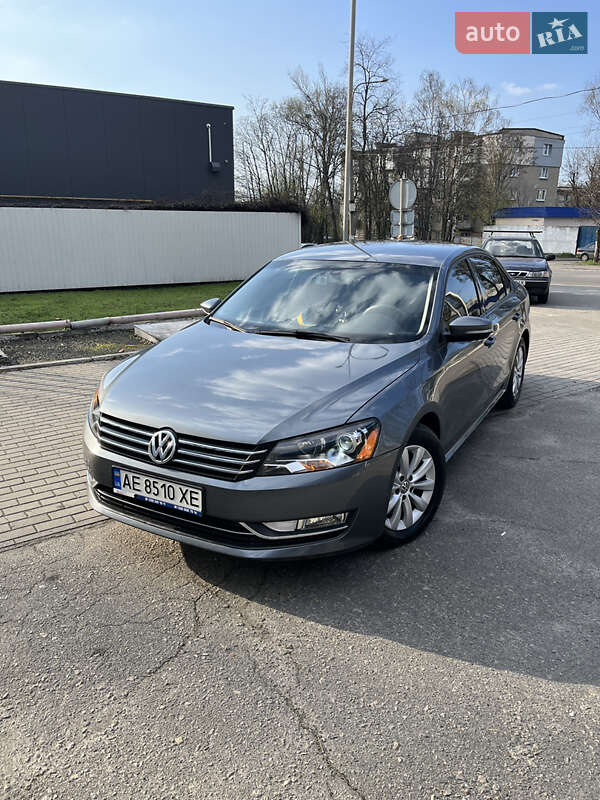 Volkswagen Passat (2011)