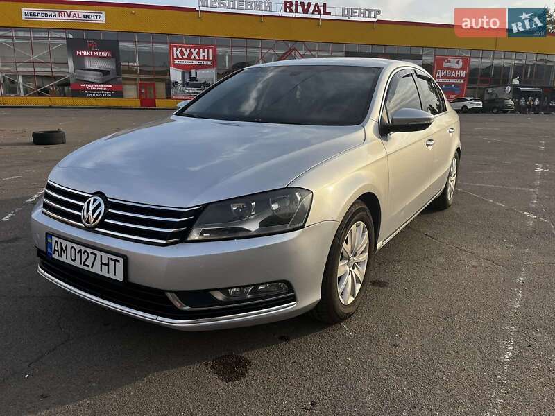 Volkswagen Passat (2011)