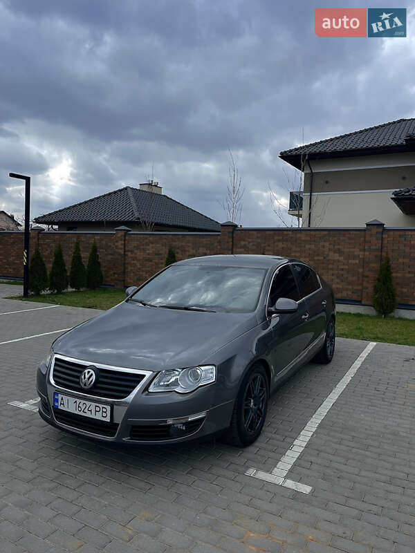 Volkswagen Passat (2006)