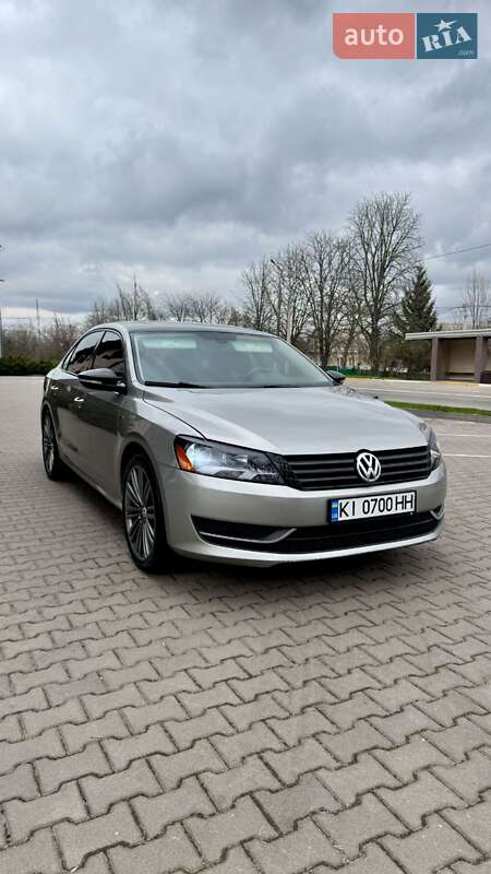 Volkswagen Passat (2012)