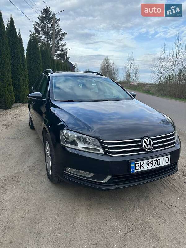 Volkswagen Passat (2010)