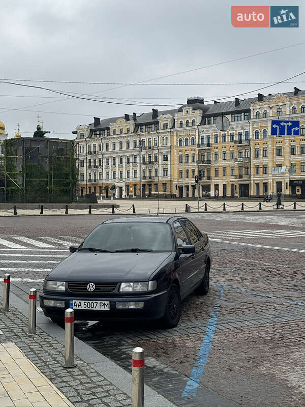 Volkswagen Passat (1996)