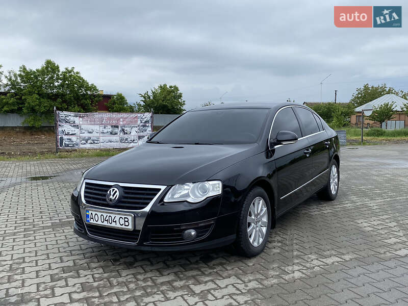 Volkswagen Passat (2010)