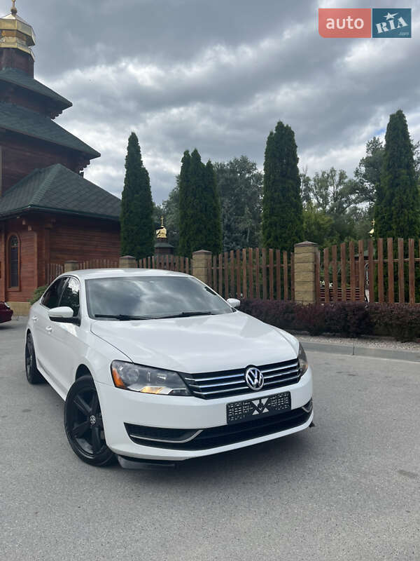 Volkswagen Passat (2014)