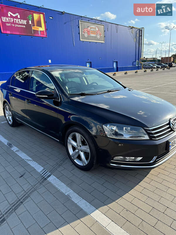 Volkswagen Passat (2011)