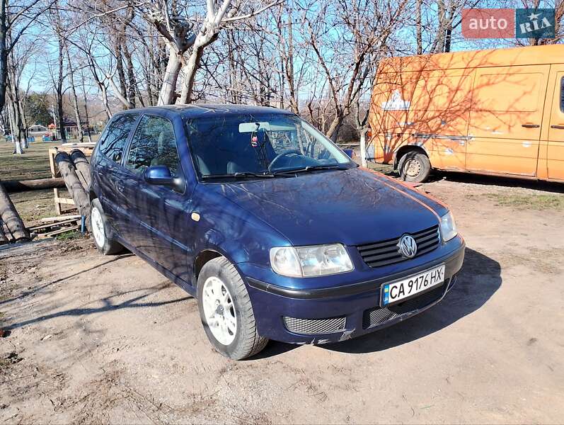 Volkswagen Polo (2001)
