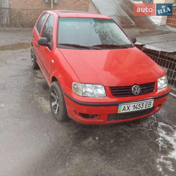Volkswagen Polo (2000)
