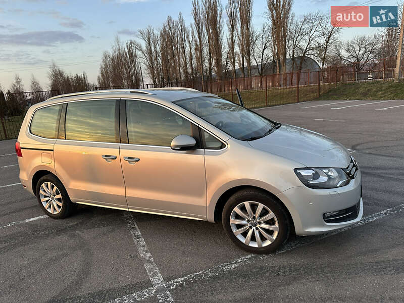 Volkswagen Sharan (2012)