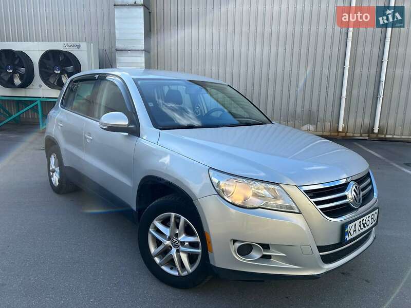 Volkswagen Tiguan (2010)