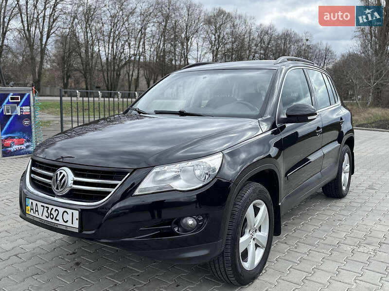 Volkswagen Tiguan (2010)
