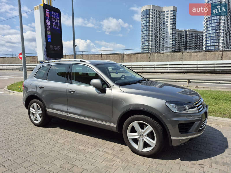 Volkswagen Touareg (2017)