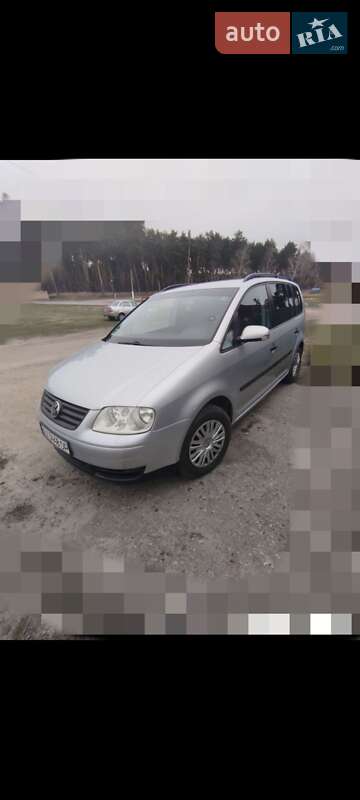 Volkswagen Touran (2003)