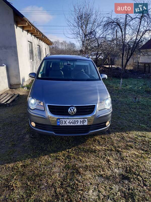 Volkswagen Touran (2007)