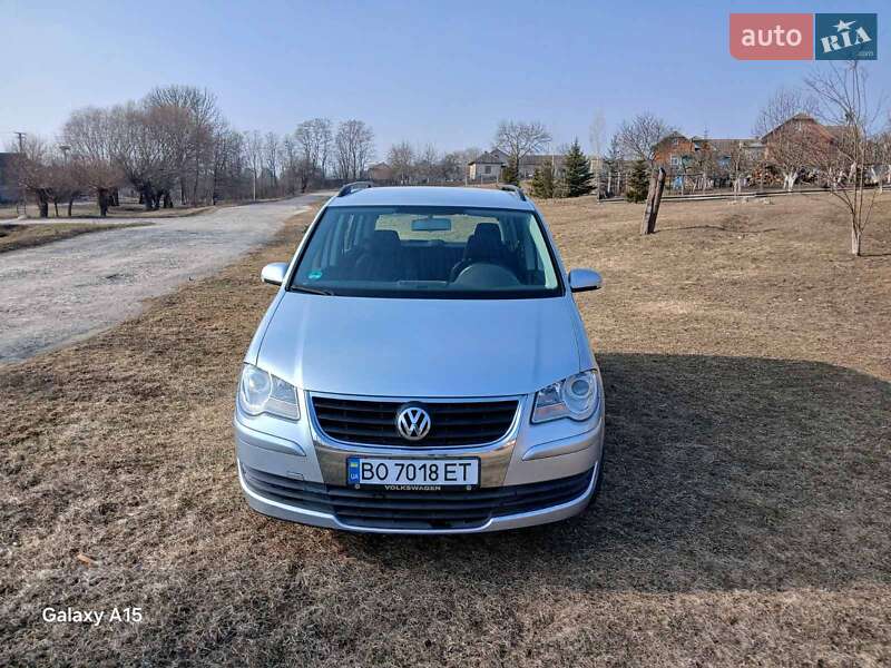 Volkswagen Touran (2007)