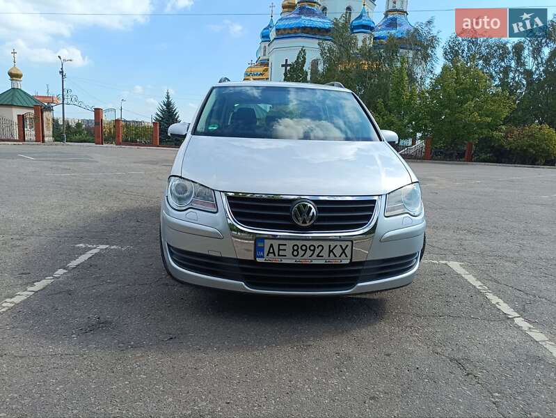 Volkswagen Touran (2007)