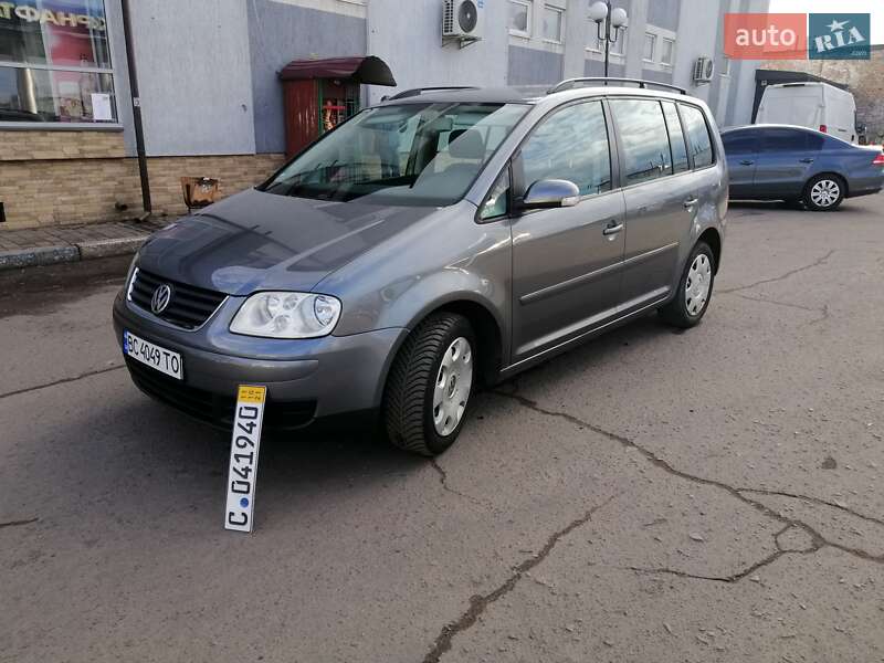 Volkswagen Touran (2004)