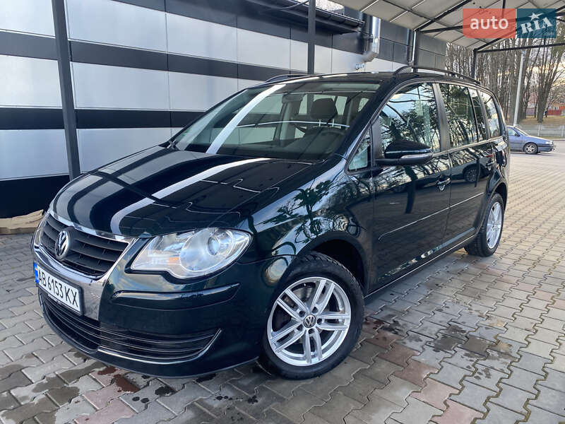 Volkswagen Touran (2010)