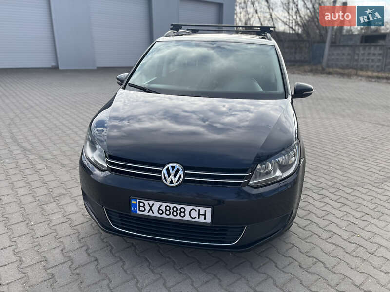 Volkswagen Touran (2012)
