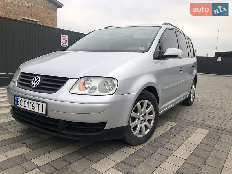 Volkswagen Touran (2005)
