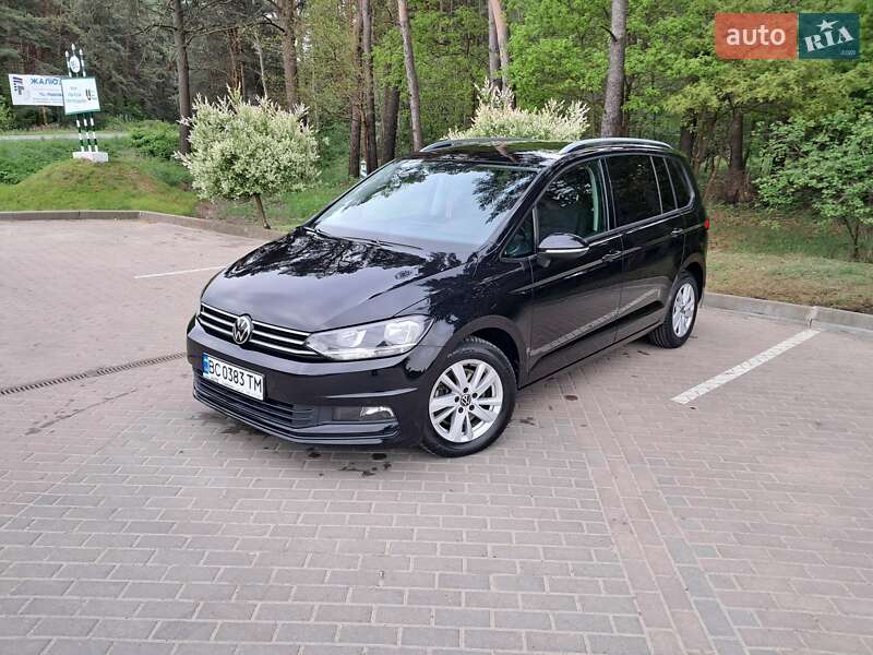 Volkswagen Touran (2020)