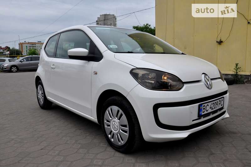 Volkswagen Up (2014)