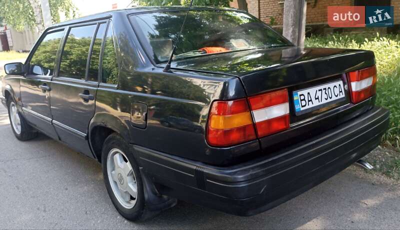 Volvo 940 (1993)