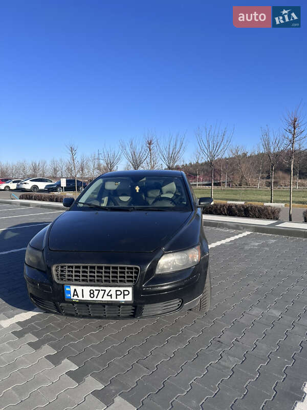 Volvo S40 (2005)