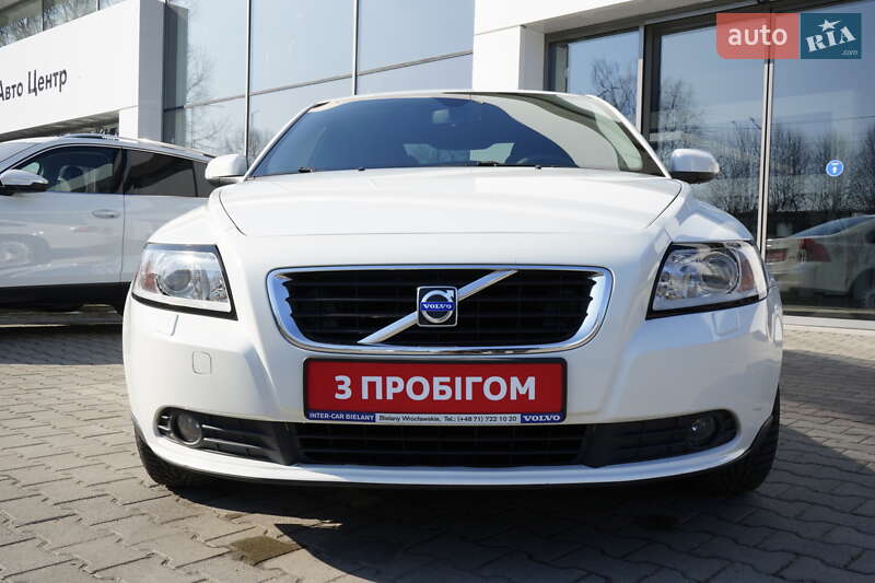 Volvo S40 (2009)