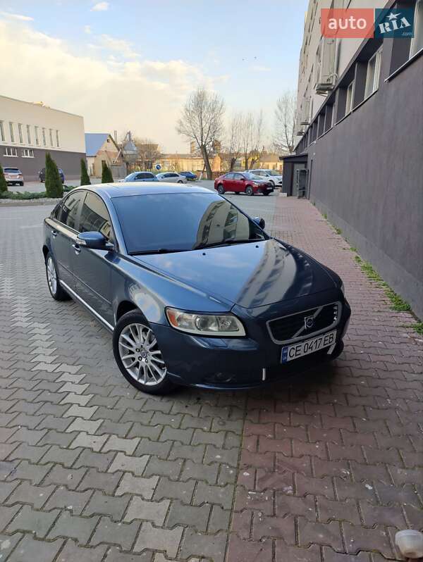 Volvo S40 (2009)