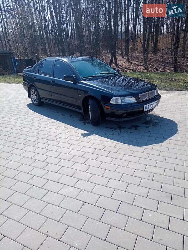 Volvo S40 (1996)
