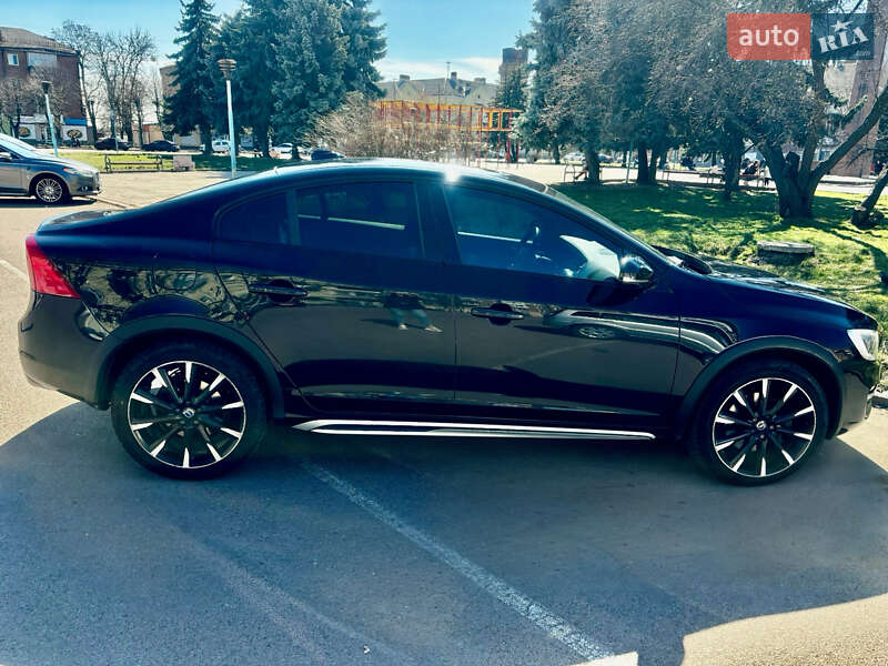 Volvo S60 cross country (2016)