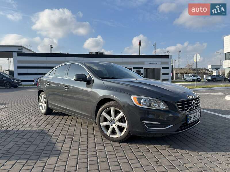 Volvo S60 (2015)