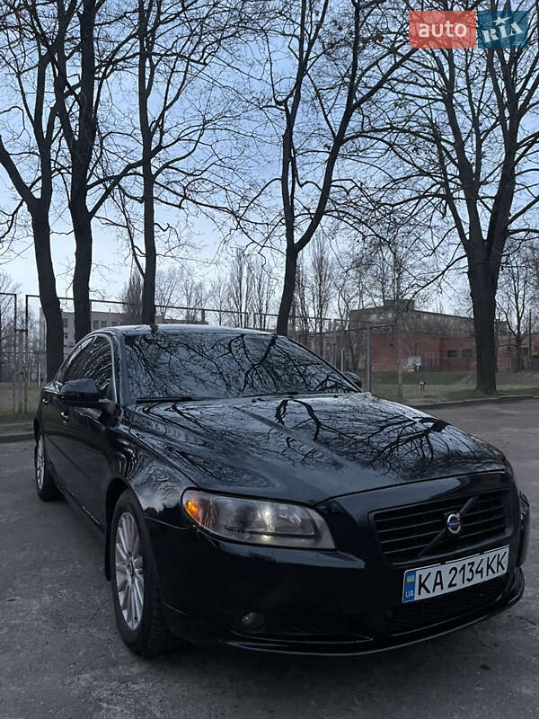 Volvo S80 (2008)
