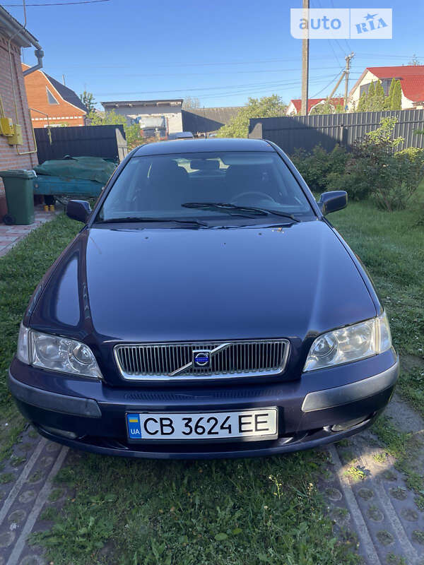 Volvo V40 (2001)