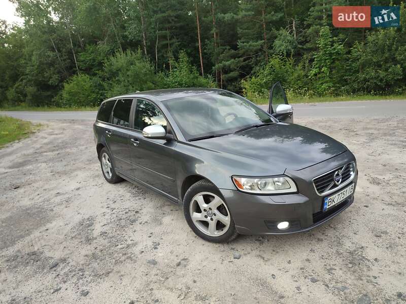 Volvo V50 (2011)