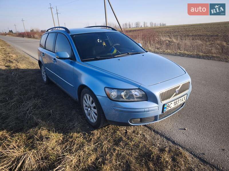 Volvo V50 (2004)