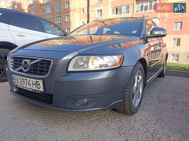 Volvo V50 (2011)