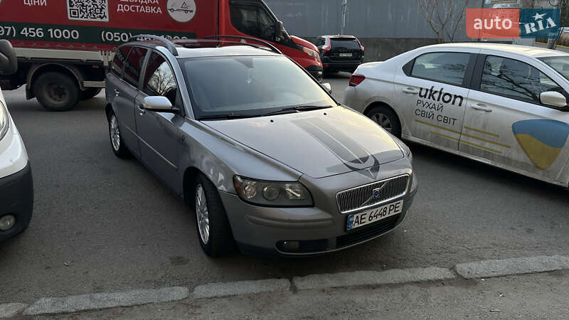 Volvo V50 (2004)