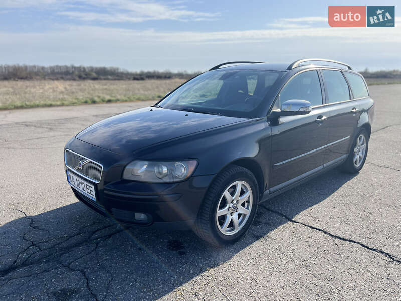Volvo V50 (2006)