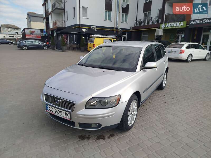 Volvo V50 (2005)