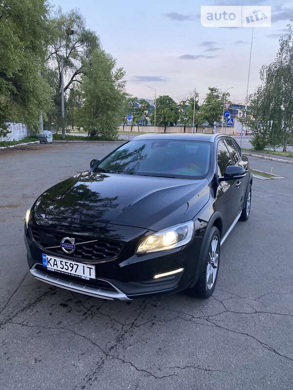 Volvo V60 (2016)