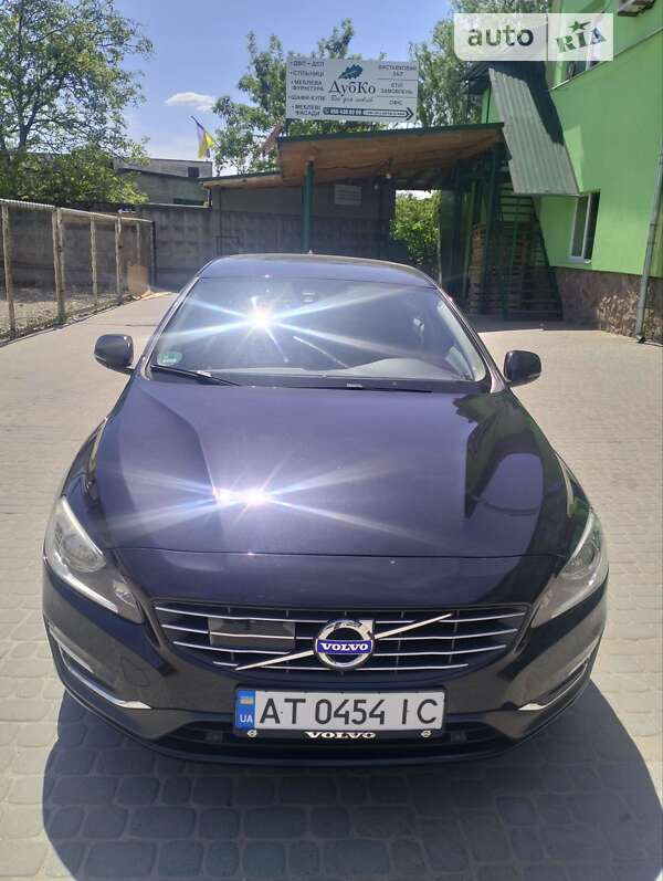 Volvo V60 (2014)