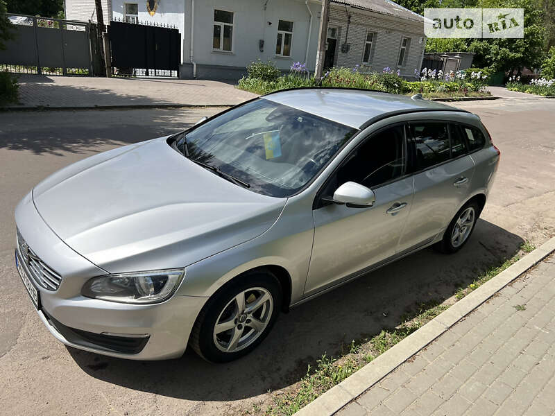 Volvo V60 (2014)