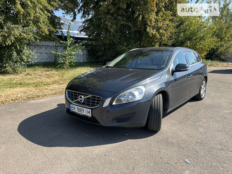 Volvo V60 (2010)