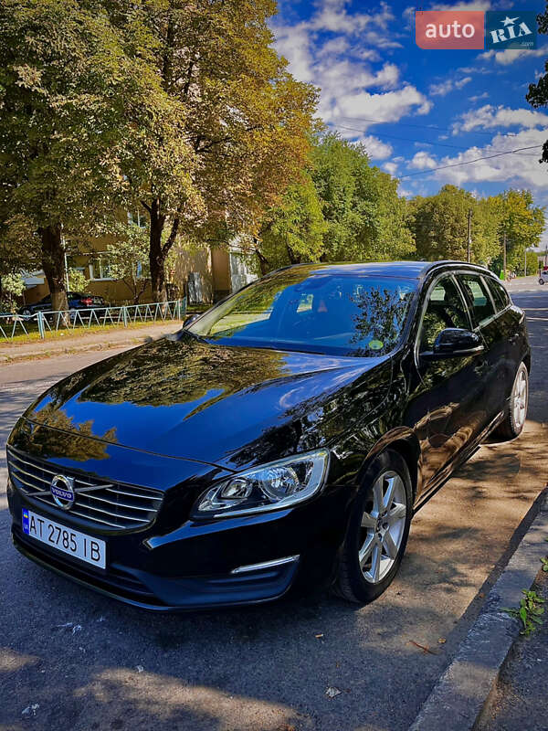 Volvo V60 (2015)