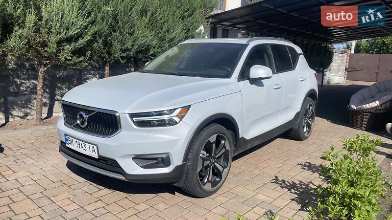 Volvo Xc40 (2020)