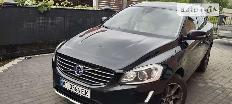 Volvo Xc60 (2015)