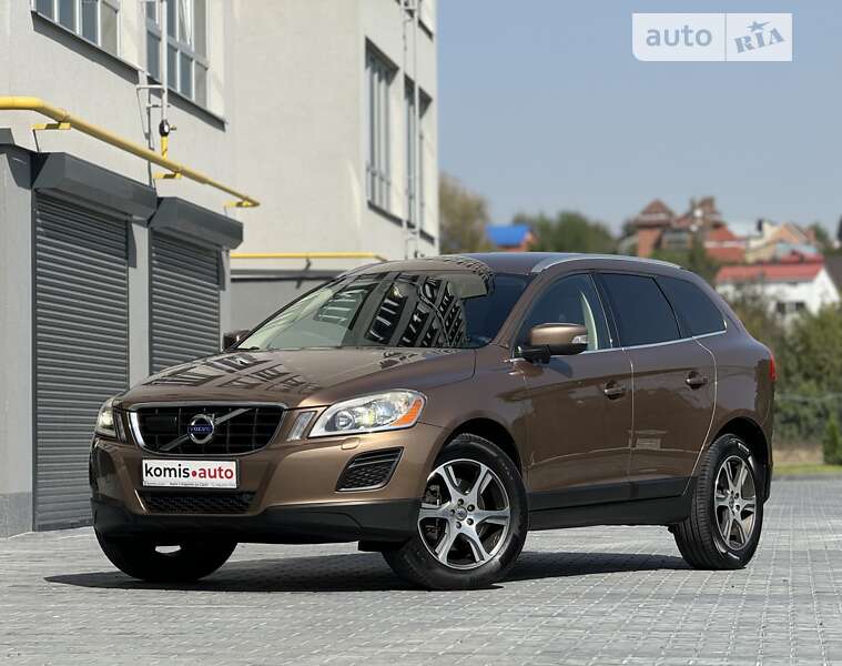Volvo Xc60 (2011)
